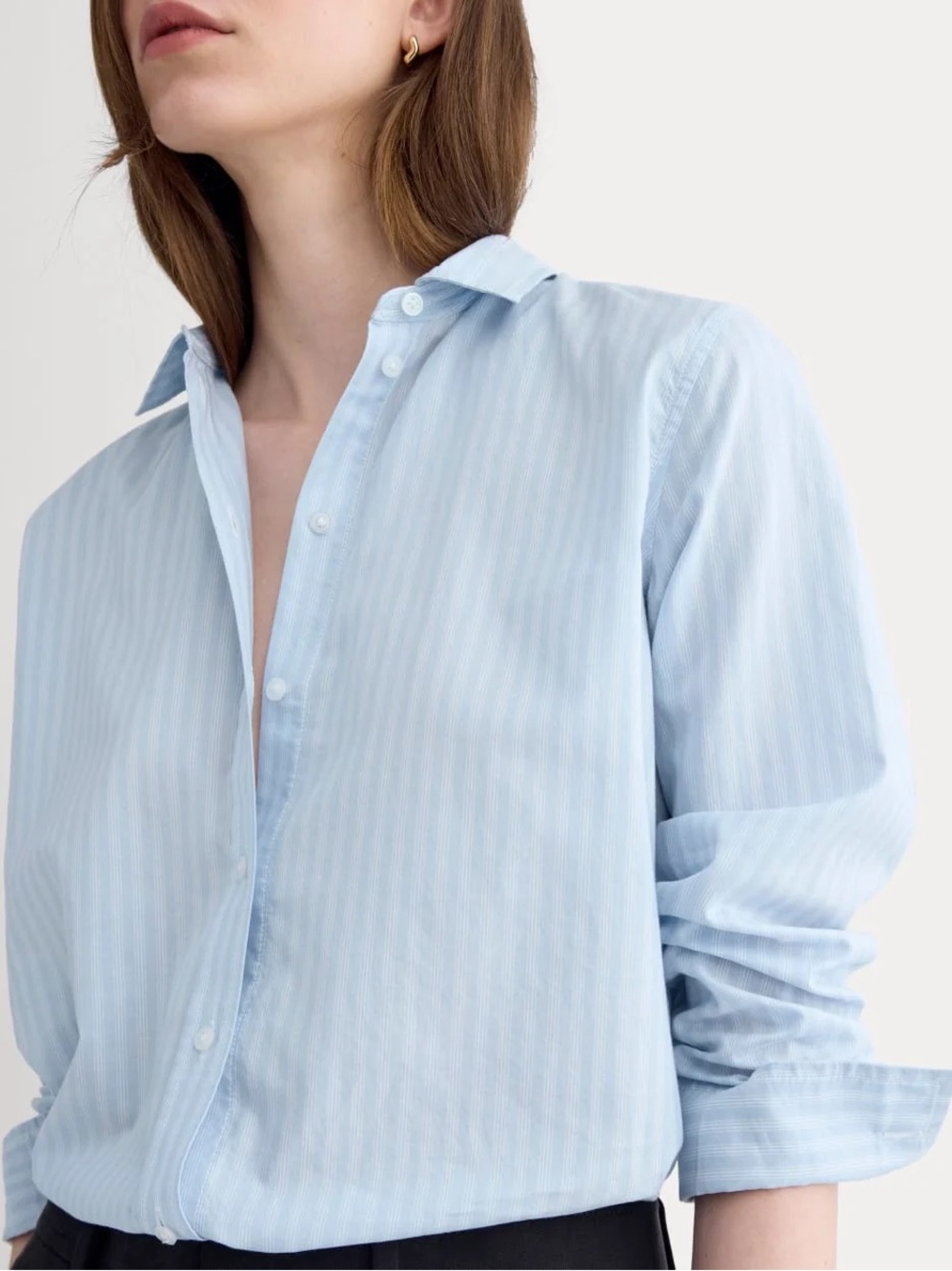 Everlane The Must-Have Shirt in Silky Cotton Forever Blue Optic White Size 2 NWT - Picture 13 of 16